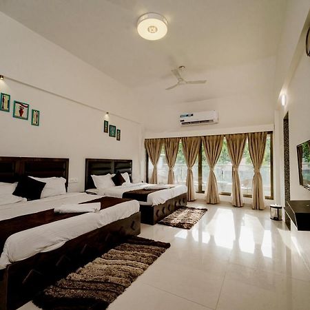 The Retreat-Glasshouse Bungalow อิกัตปุรี ภายนอก รูปภาพ